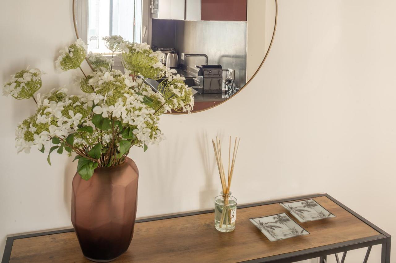 Sant'Aponal Cozy Apartment With Balcony R&R Venedig Exterior foto