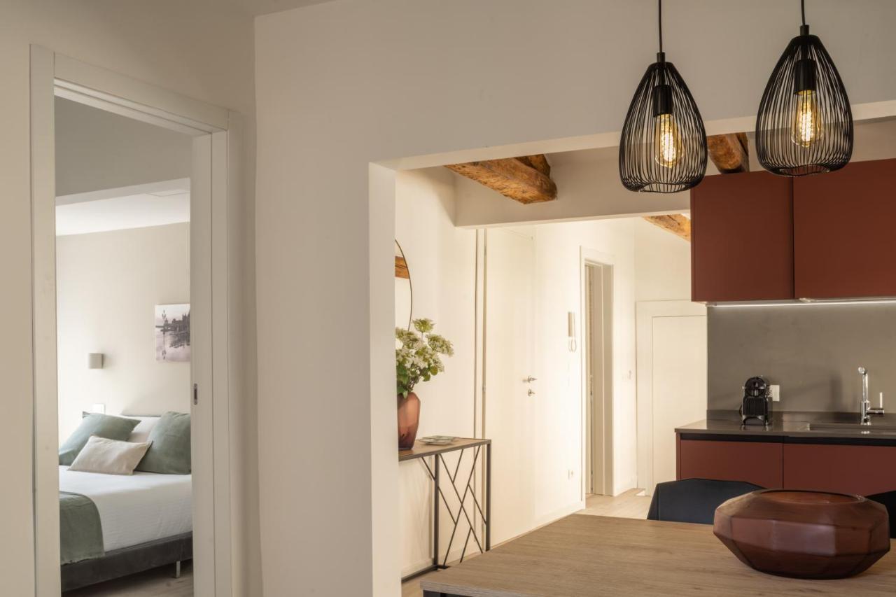 Sant'Aponal Cozy Apartment With Balcony R&R Venedig Exterior foto